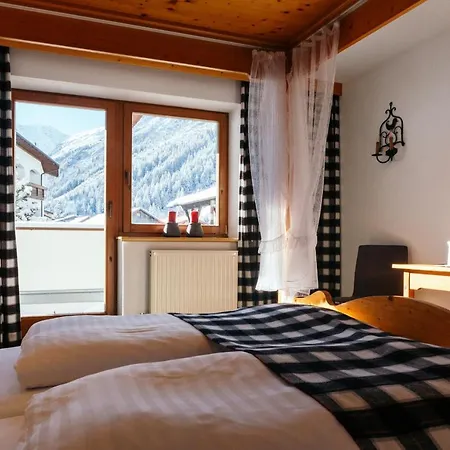 Steinkogel Casa de hóspedes Sankt Leonhard im Pitztal